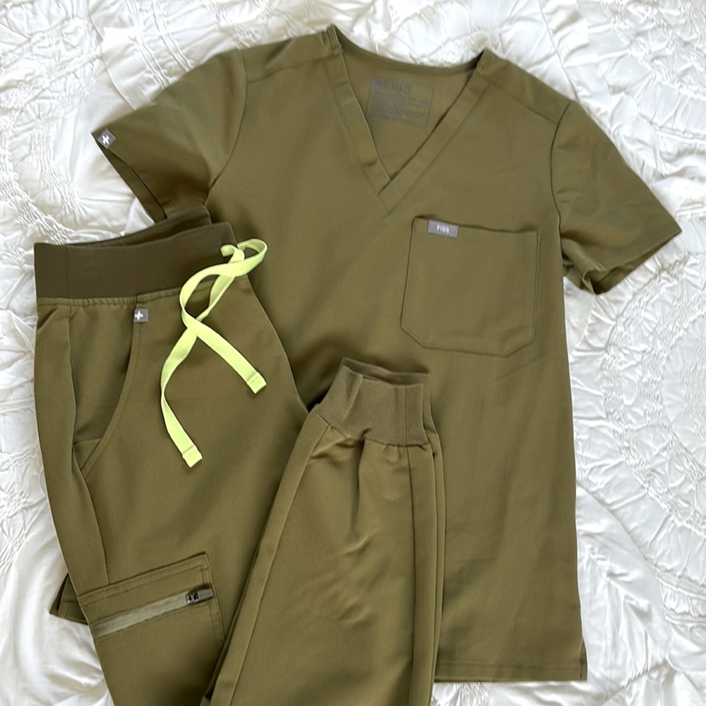 Figs MARTINI OLIVE 🍸 🫒 scrub set XXS/XSP